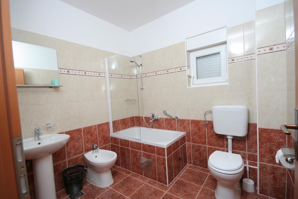 Apartments Mavarcica تروغير الغرفة الصورة