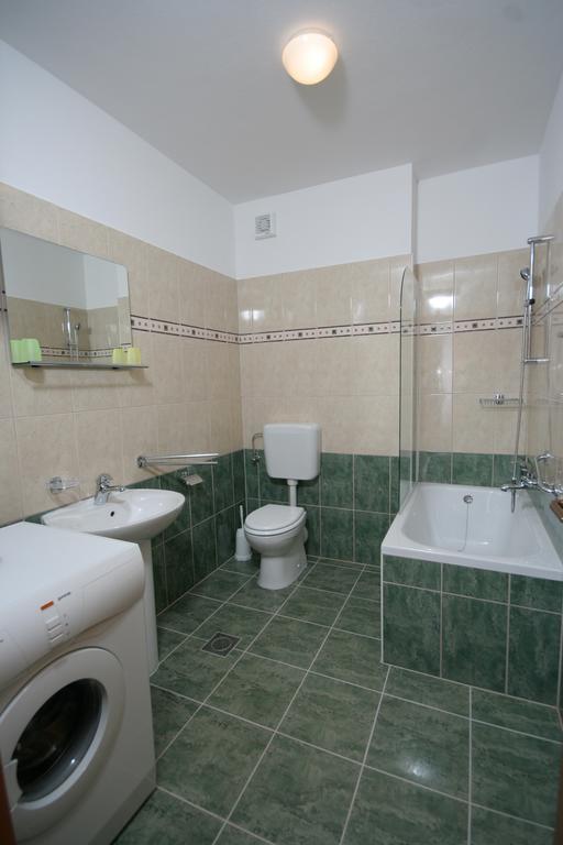 Apartments Mavarcica تروغير الغرفة الصورة